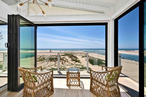 Santa Ana Heights House | Immaculate Home with 180 degree views of the Beach & Ocean