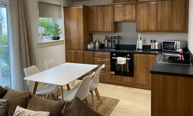 Colchester Apartment | Immaculate, spacious 2 bed apartment