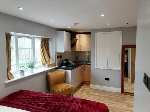 Hemel Hempstead Apartment | Immaculate Studio Apartment