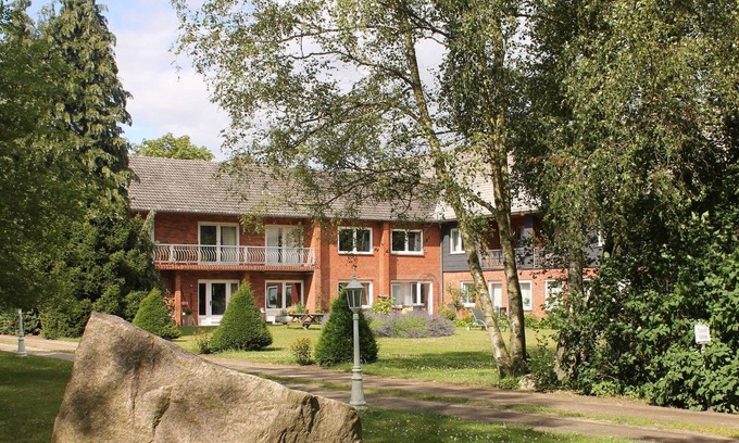 Krummsee Apartment | Immenhagen holiday apartments - No. 08 deer crossing