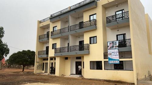 Diass Apartment | Immeuble Sali-Laye