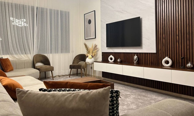 Anfa Apartment | Impeccable 2-bed Rooms Apartment in Casablanca