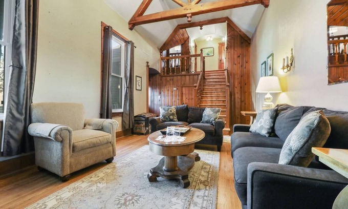 Sturgeon Bay Hotel | Impressive Queen suite, 2 person Jet tub, downtown