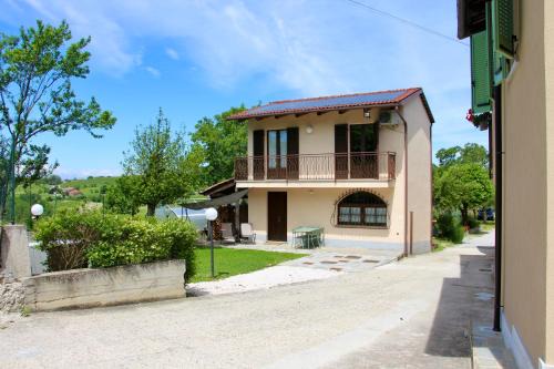 Monforte d'Alba House | In Casetta