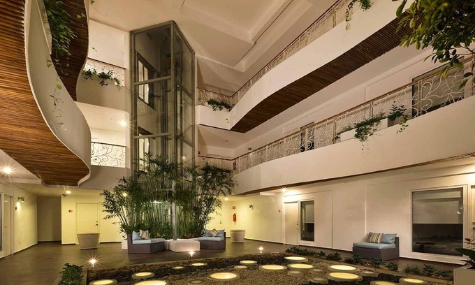 12th Street Hotel | In Fashion Hotel & Spa