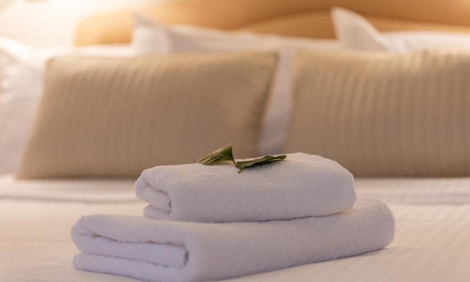Volos City Centre Hotel | In Marble - Deluxe Living