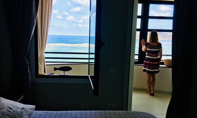 Las Palmas de Gran Canaria Apartment | In the heart of Las Canteras beach with breath taking views