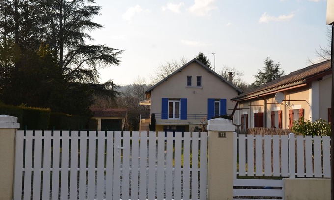 Sarliac-sur-l'Isle House | in the center of Périgord