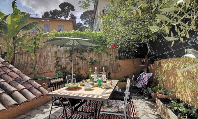 Cimiez House | In the heart of Nice, quiet, atypical Nice house with large sunny terrace