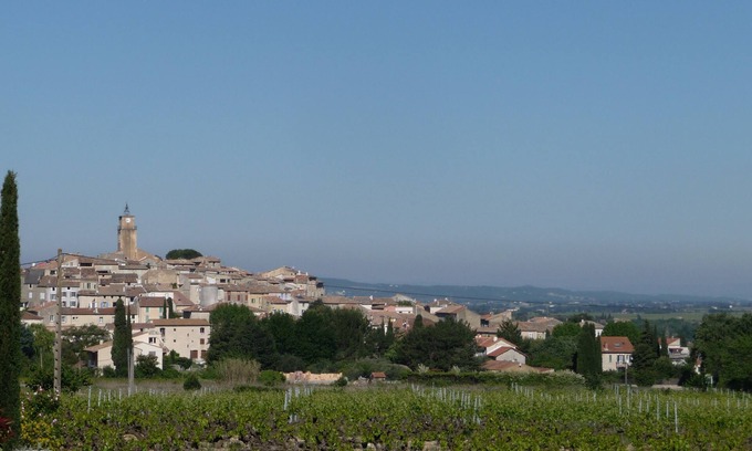 Sablet Apartment | In the heart of wine and festival Provence