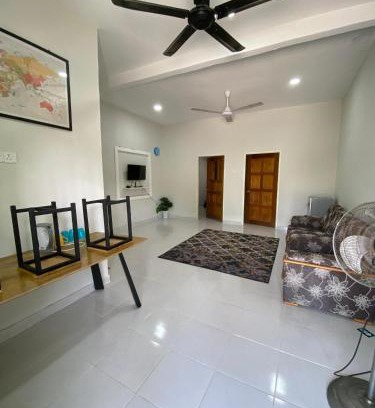 Batu Buruk House | inap desa batu buruk 2