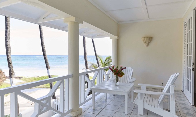 Silver Sands House | Inchcape Seaside Villas 1 bedroom De Luxe Apartment B