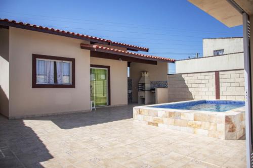Tupy House | Incrível casa com piscina em Itanhaém SP
