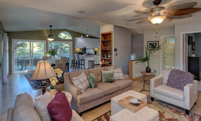 Kapoho House | Incredible Big Island Home Near the Ocean
