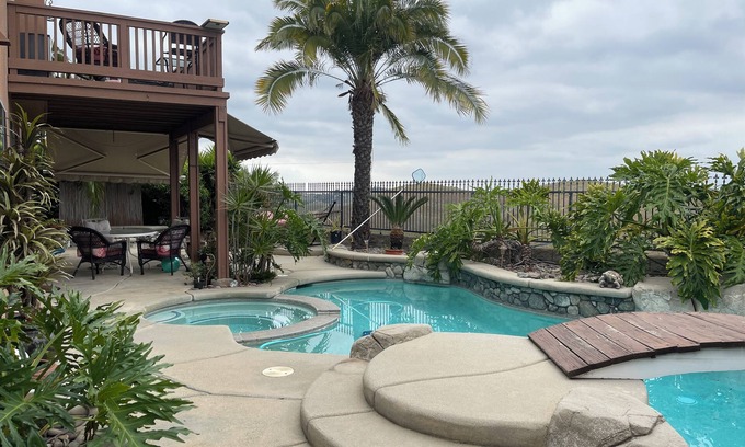 Mount Wilson House | Incredible Hill view House with pool in the heart of Chino hills