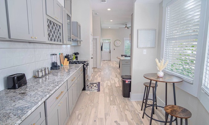Near East Side Apartment | Incredible New 3br/2ba Near Downtown