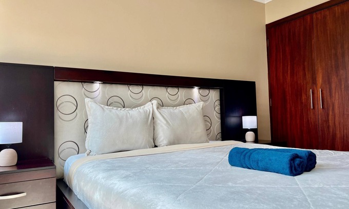 Las Penas Apartment | Incredible Suite in Puerto Santa Ana, Guayaquil