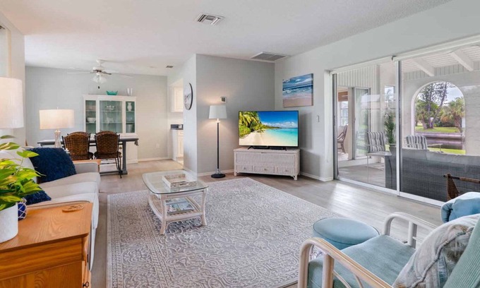Charlotte Harbor House | 🥇 Incredible waterfront 2bd home (CH928)