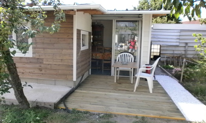 Fleury-les-Aubrais House | Independent equipped cottage in FLEURY LES AUBRAIS 2 adults 2 children