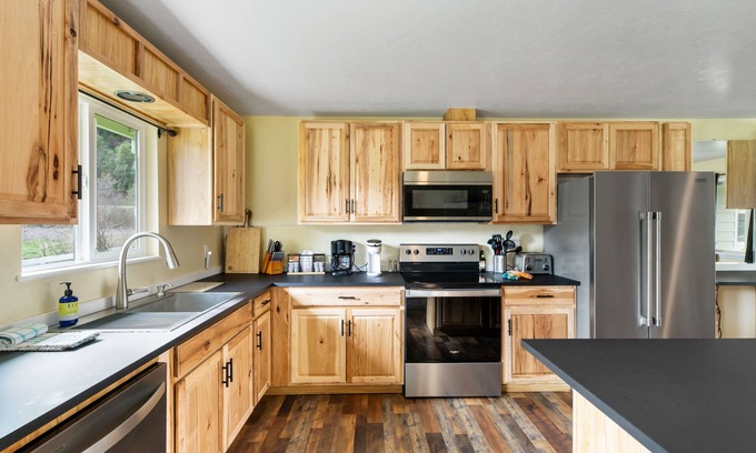 Douglas City Cabin | Indian Creek Lodge