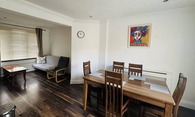 Dublin House | Indian Summer