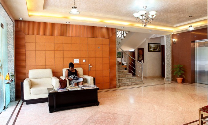 Vasant Kunj Hotel | Indira International Inn