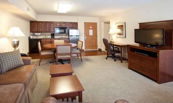 Great Falls Condo | Indoor Pool & Hot Tub. Free Breakfast. On the Missouri River.