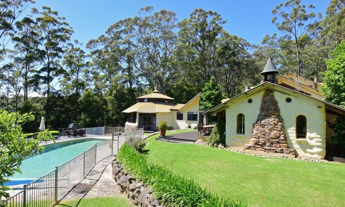 Bellawongarah House | Indooroopilly the perfect retreat