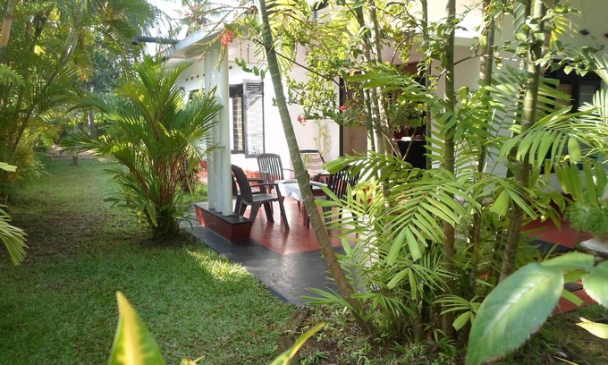 Anuradhapura Hotel | Indrani Inn