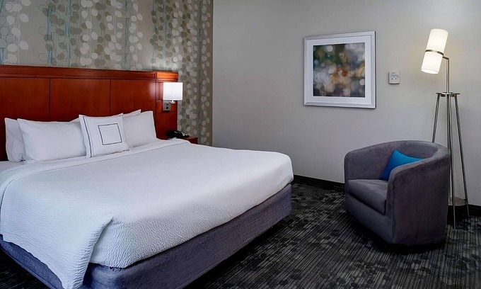 Waldron Hotel | Indulge in Home Like Comfort! Pet-Friendly Property!