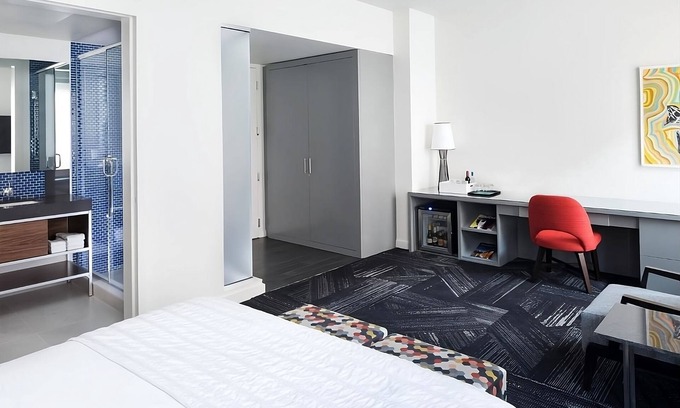 Downtown Minneapolis Hotel | Indulge in Home Like Comfort! 4 Relaxing Units, Pet-friendly Property!