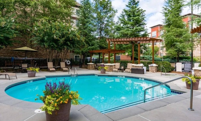 Dunwoody Apartment | Indulge in Home-Like Comfort! Fully-furnished 1BR Suite with Free Breakfast!