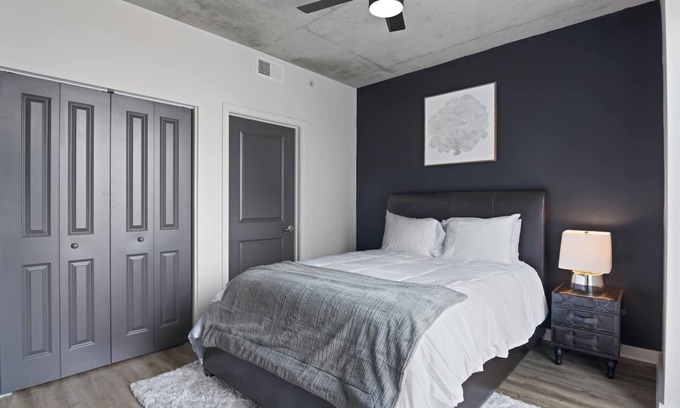 Midtown Apartment | Indulge in stylish living at our ideal location, perfect for relaxation and exploration of the city's offerings