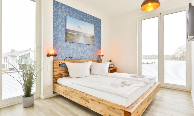 Glowe Apartment | Infinity