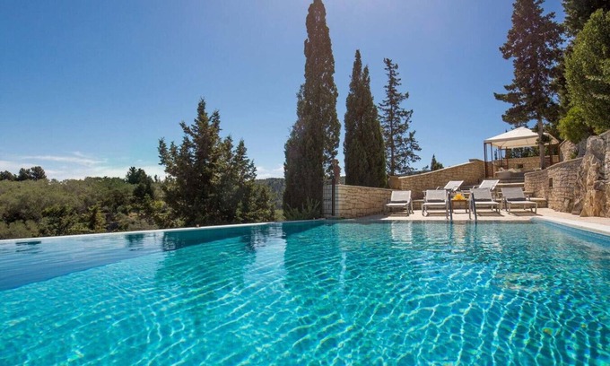 Koutsi Villa | Infinity pool villa with panoramic sea views