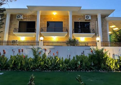 F-8 Sector House | Infinity Villa