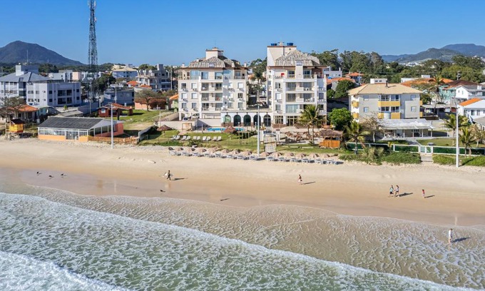 Ingleses do Rio Vermelho Hotel | Ingleses Palace Hotel