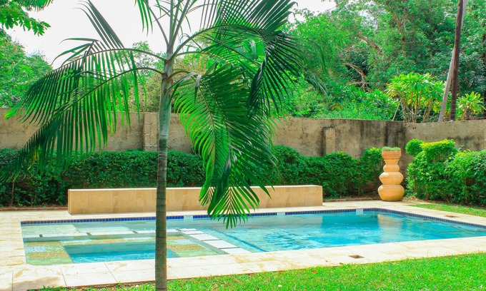 Victoria Falls House | Inkindaba Guest House