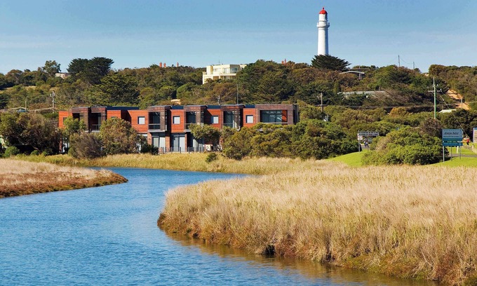 Fairhaven Apartment | Inlet Apartment I Walk to beach, cafes and more