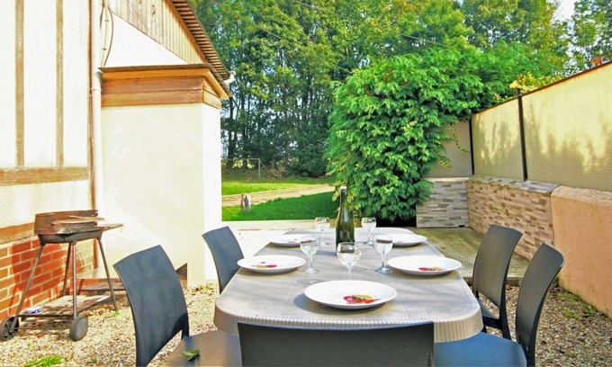 Saint-Sauveur-d'Emalleville House | Inn Saint-Sauveur-d'Émalleville, 2 bedrooms, 5 people