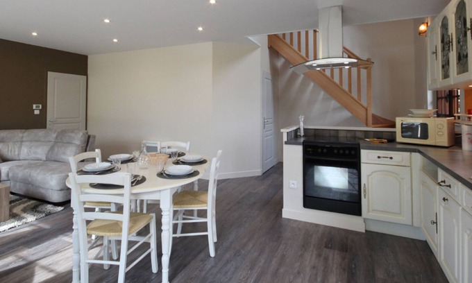 Arelaune-en-Seine House | Inn La Mailleraye-sur-Seine, 3 bedrooms, 6 people