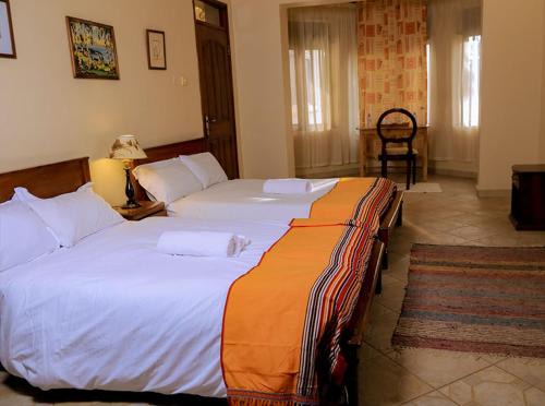 Entebbe Hotel | Inn the Woods Entebbe
