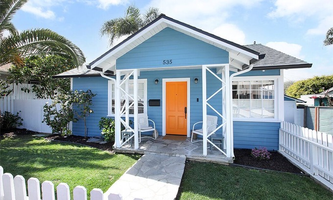 Laguna Beach Cottage | Inn Through the Orange Door - Laguna Village cottage