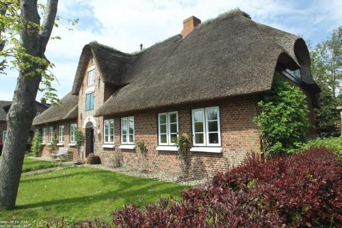 Oldsum House | Inseltraum-Strandläufer