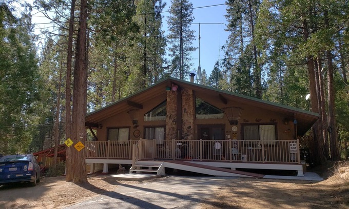 North Wawona Cabin | Inside Yosemite National Park near Wawona Village, California, USA. Sleeps 6.