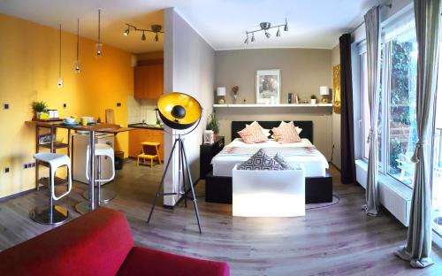Belso-Ferencvaros Apartment | Inspirarta Studio