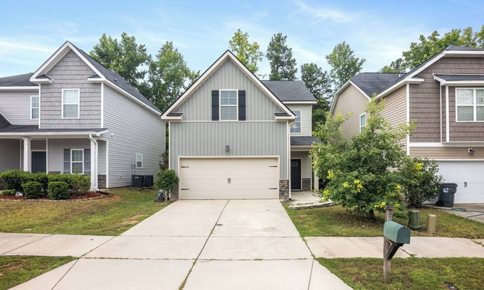 Grovetown House | Insurance 4 Bdrm 2.5 Bath Pet-Friendly House in Grovetown