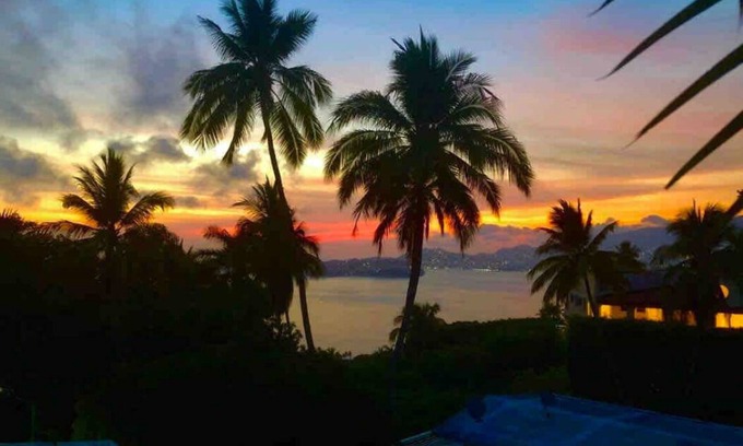 Las Brisas Villa | INTIMACY, BEAUTY AND THE BEST VIEW