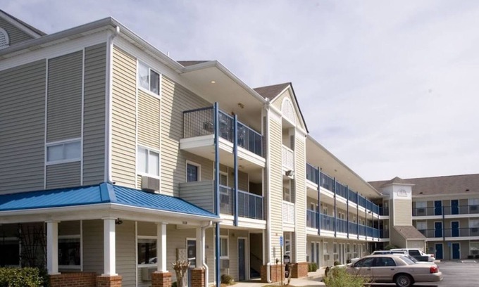 Douglasville Apartment | InTown Suites Extended Stay Atlanta GA - Douglasville