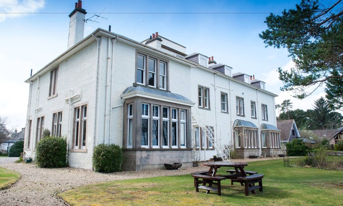 Nairn House | Invernairne Guest House